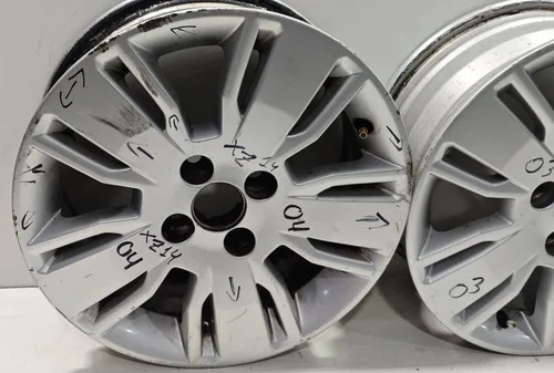 Jogo Roda Furação 4x100 Aro 15 Gm Cobalt 2013 2014 2015 2016 Prateado